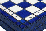 Charger l&#39;image dans la galerie, échiquier artisanale en bois couleur bleue zoom
