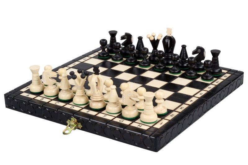Échiquier en bois noir avec pièces d’échecs sculptées à la main, ensemble original pliable en hêtre et sycomore – jeu d’échecs noir élégant et artisanal