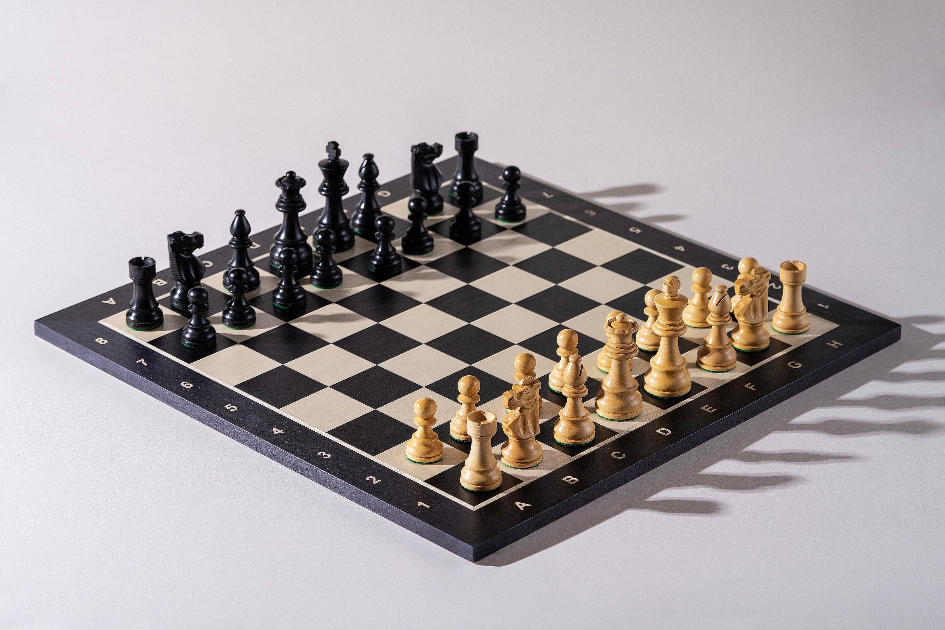 Pièces d'Échecs Taille 6 | Les Échiquiers du Roi Pièces d'Échecs Taille 6 | Les Échiquiers du Roi