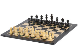 Échiquier en Bois de Bouleau et Acajou Ébonisé échiquier noir et blanc avec pièces d'échecs en bois