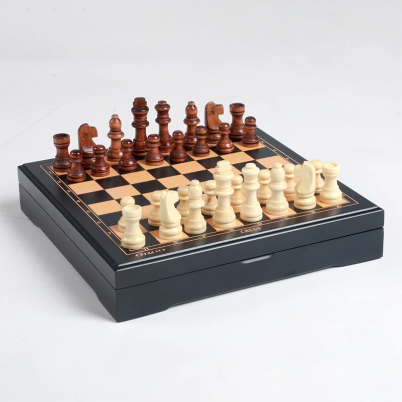 Vintage artisanal italian chess set , echiquier , jeux d'échecs - Chess Vintage artisanal italian chess set , echiquier , jeux d'échecs - Chess