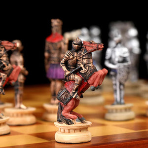 pièces d'échiquier originales et pièces d'échecs en résine avec un jeux d'échecs design en cuir enroulable avec échiquier la croisée médiéval Chevalier templier