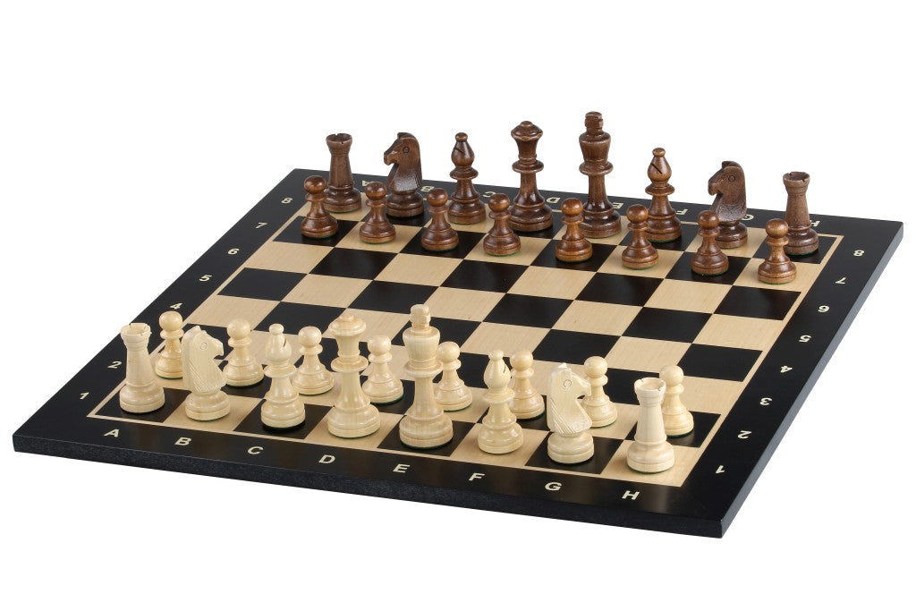 échiquier en bois echiquier noir et blanc lettré et chiffré avec pièces d'échec en bois